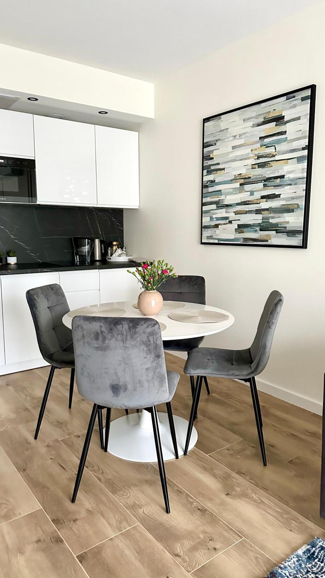 Apartament Elegant 2 แชมิตช์ ภายนอก รูปภาพ