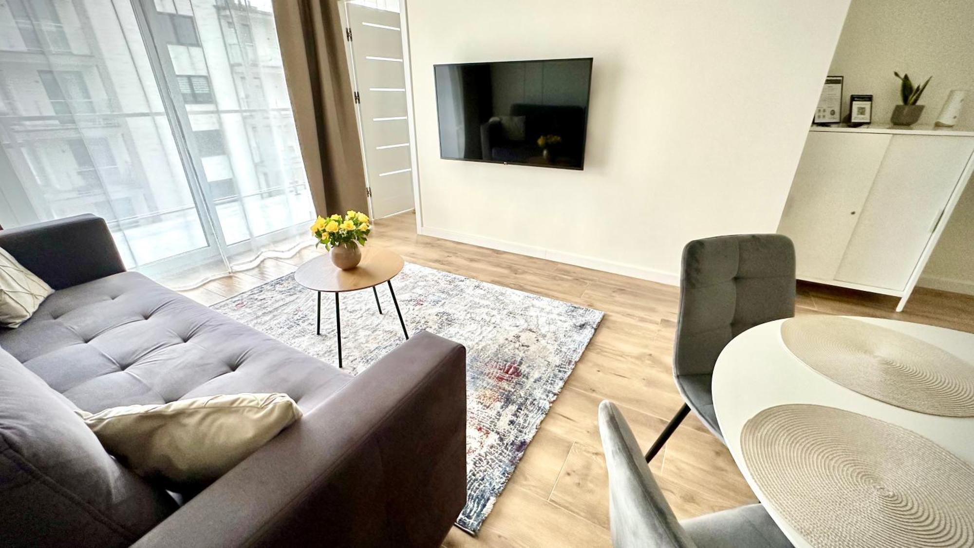 Apartament Elegant 2 แชมิตช์ ภายนอก รูปภาพ